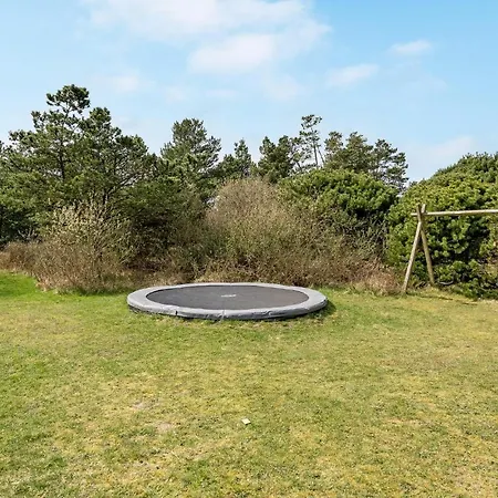 5 Bedroom Lovely In Blåvand