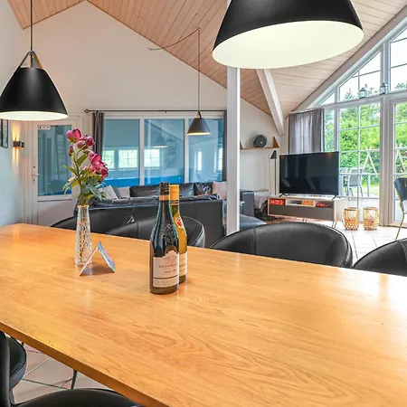 펜션 Beach Front Home In Blavand With Sauna Blåvand